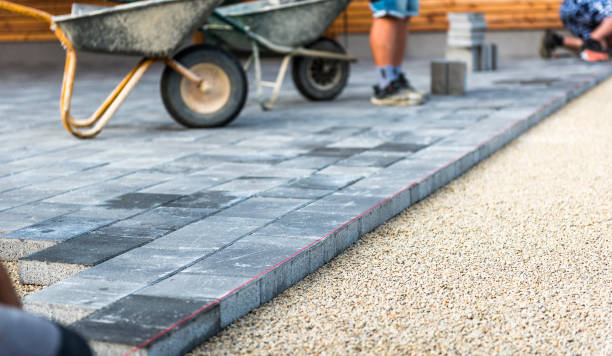 Best Concrete Walkway Installation  in Goodview, MN